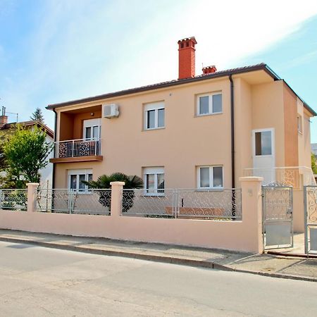 Apartment Kris Pula Dış mekan fotoğraf