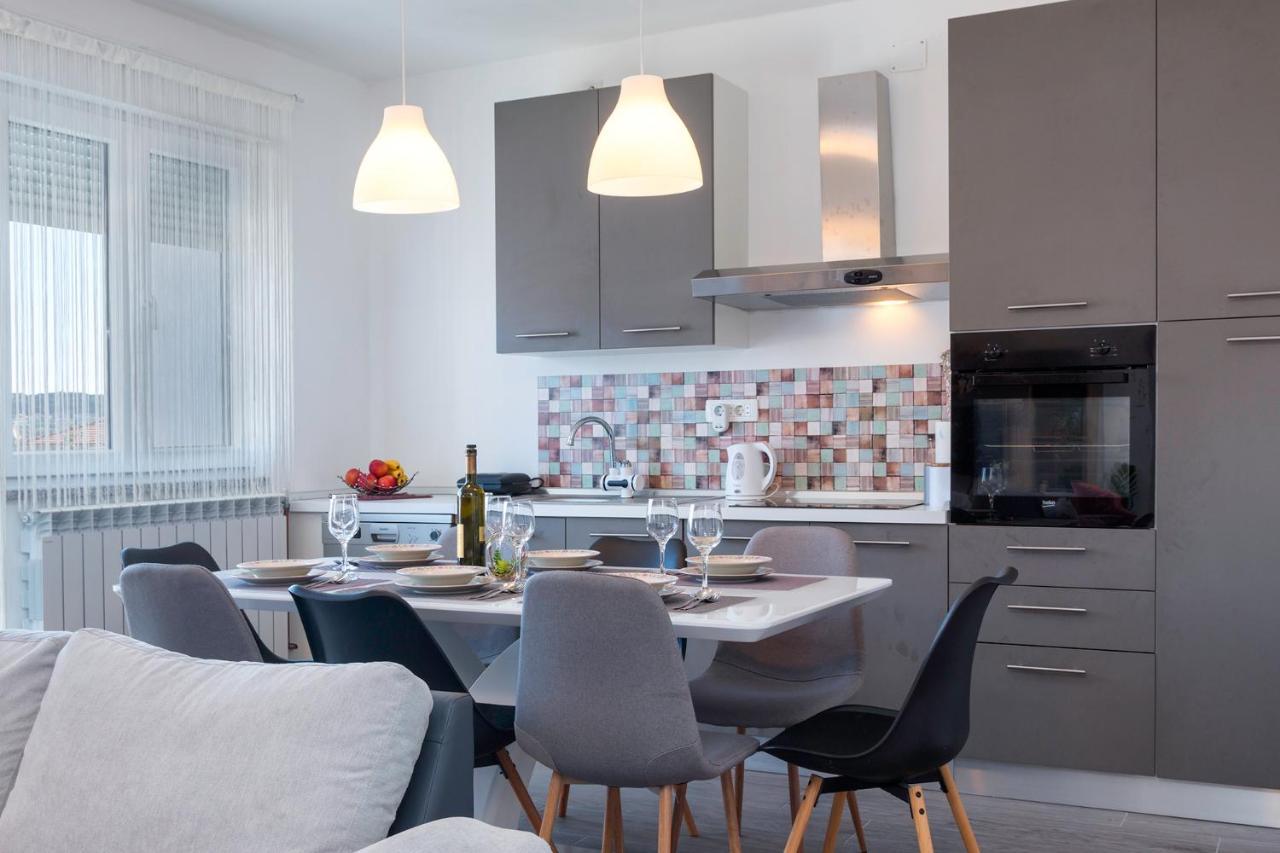 Apartment Kris Pula Dış mekan fotoğraf
